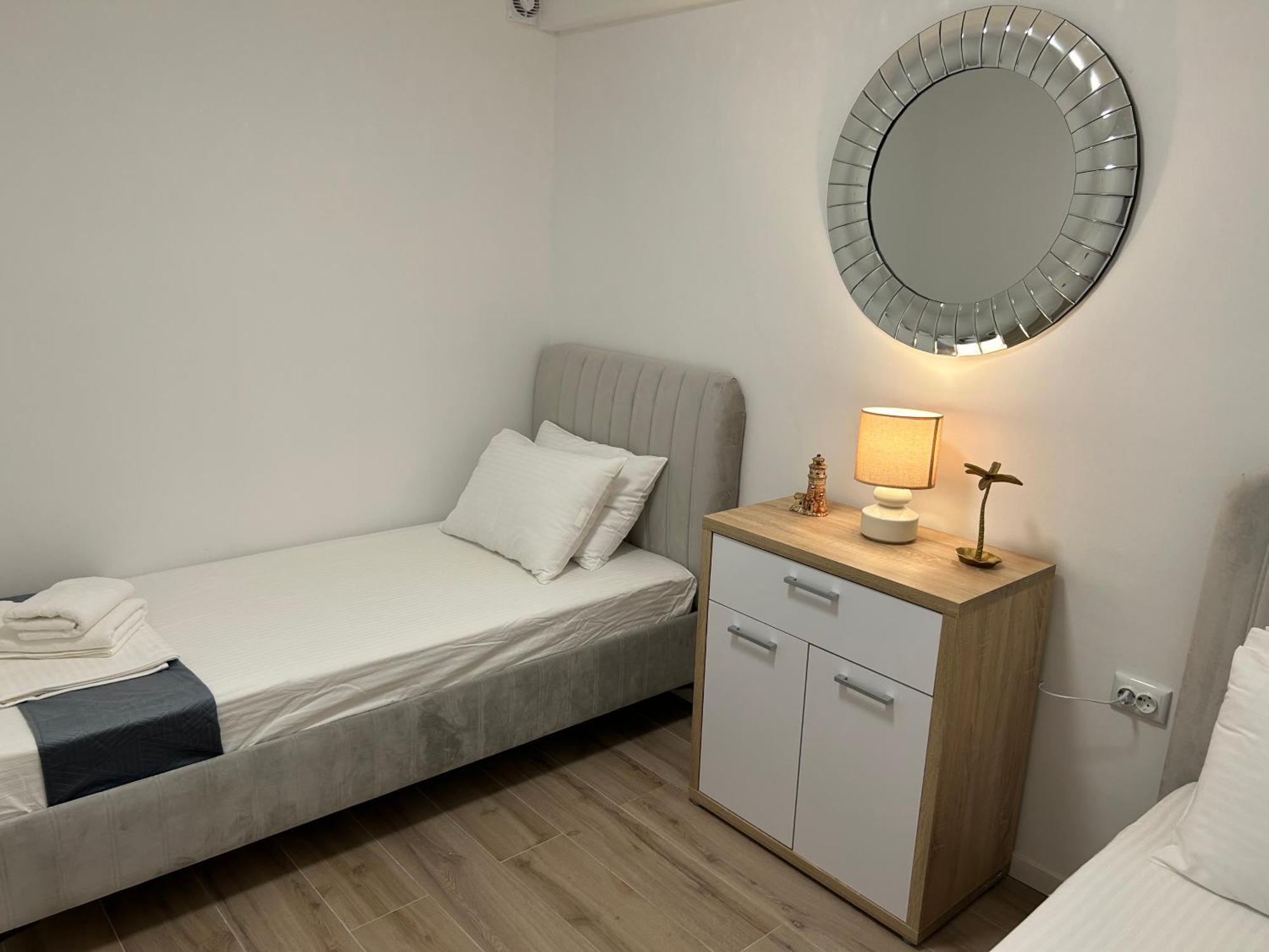 Appartamento Oceanfront Povljana Esterno foto