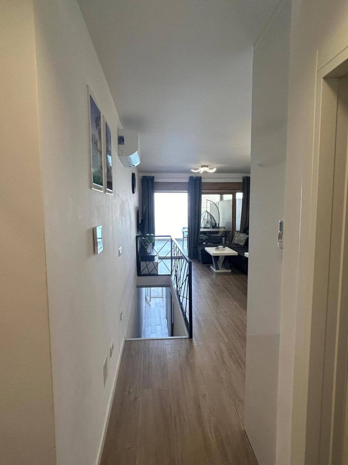 Appartamento Oceanfront Povljana Esterno foto