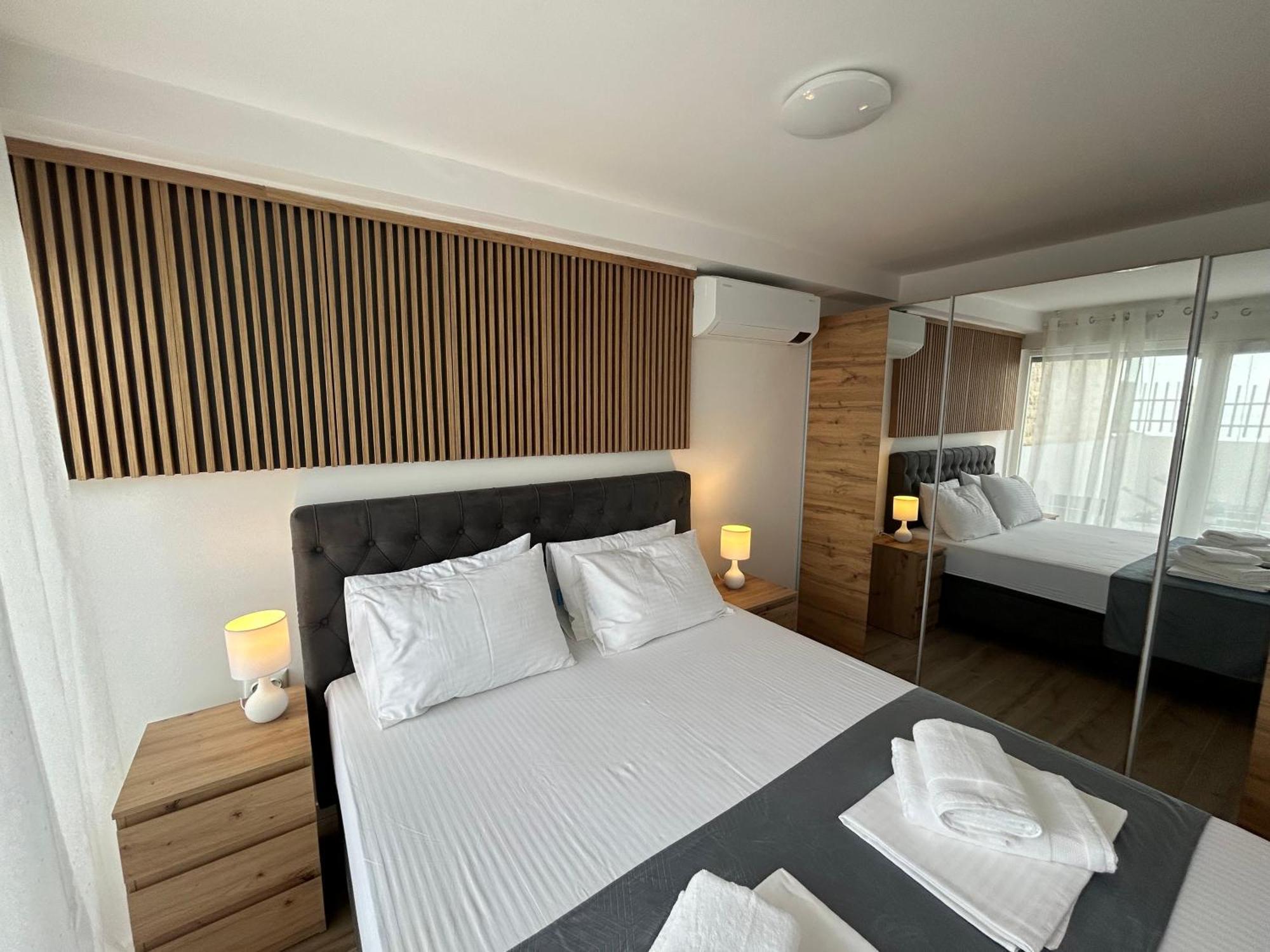 Appartamento Oceanfront Povljana Esterno foto
